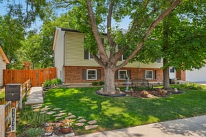 Eudora Cir-S0207-004.jpg