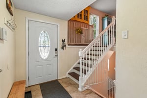 Eudora Cir-S0207-006.jpg