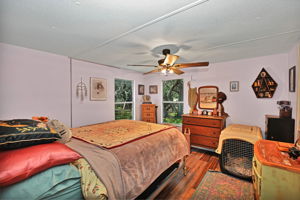  Photo 41