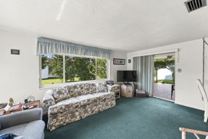 Interiors (17)