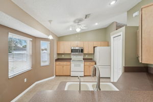 Addison St-011