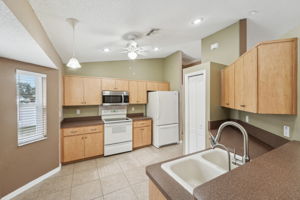 Addison St-012