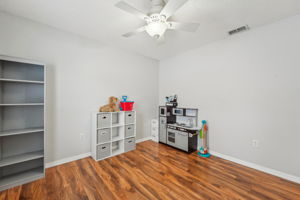 Addison St-024
