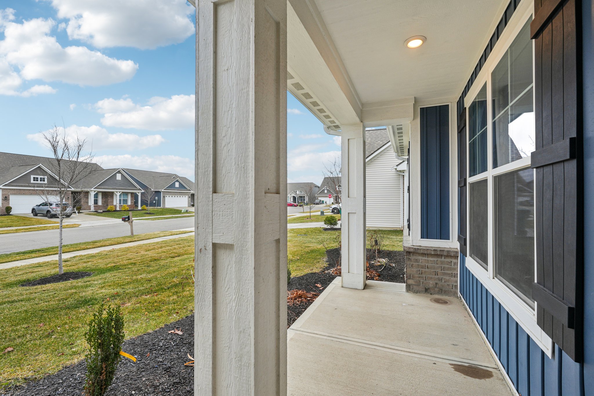 Cortland Ln-S1101-005.jpg