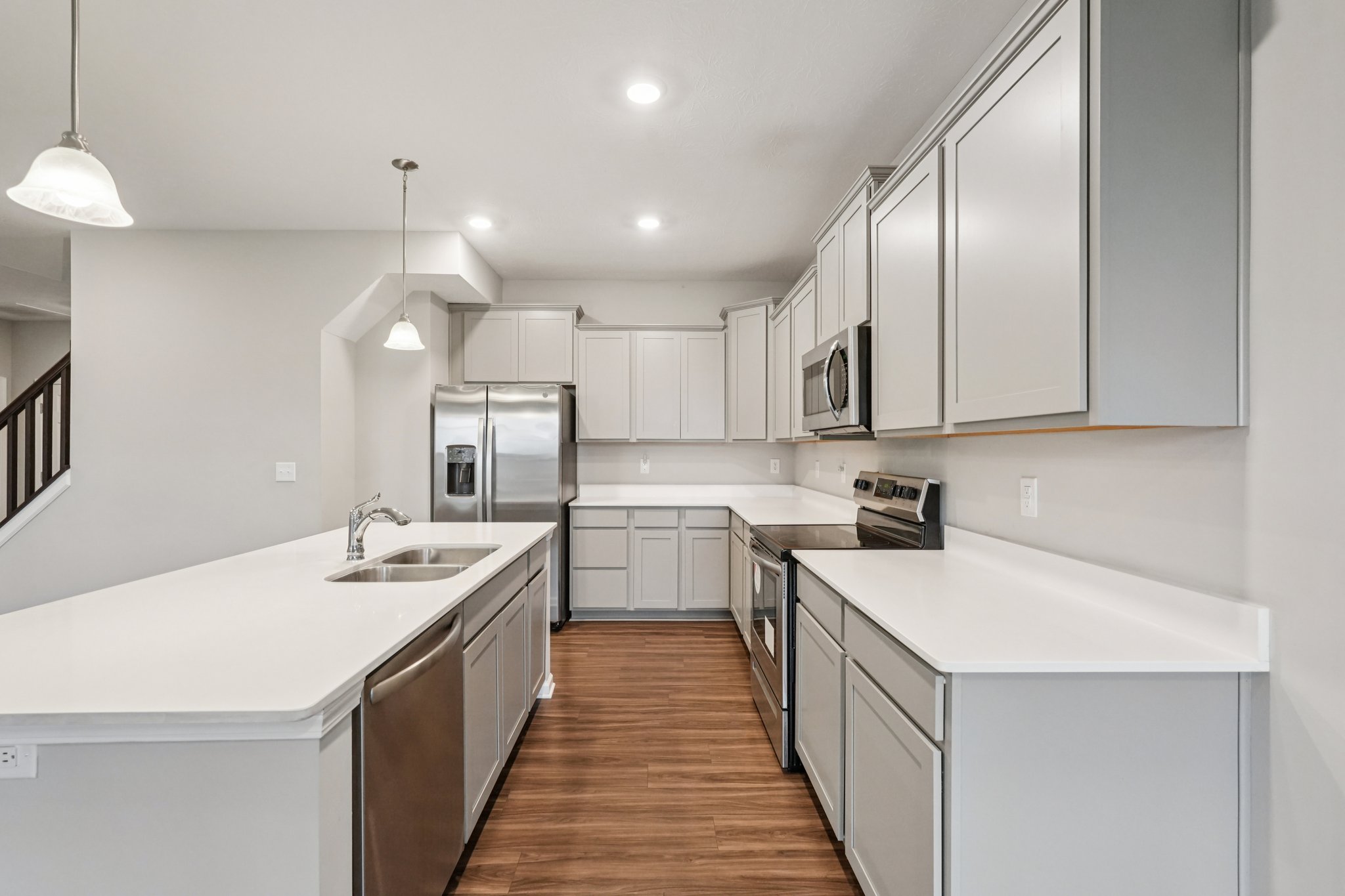 Cortland Ln-S1101-016.jpg