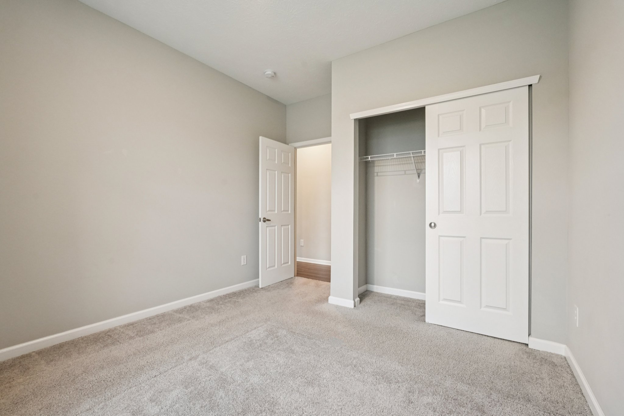 Cortland Ln-S1101-024.jpg