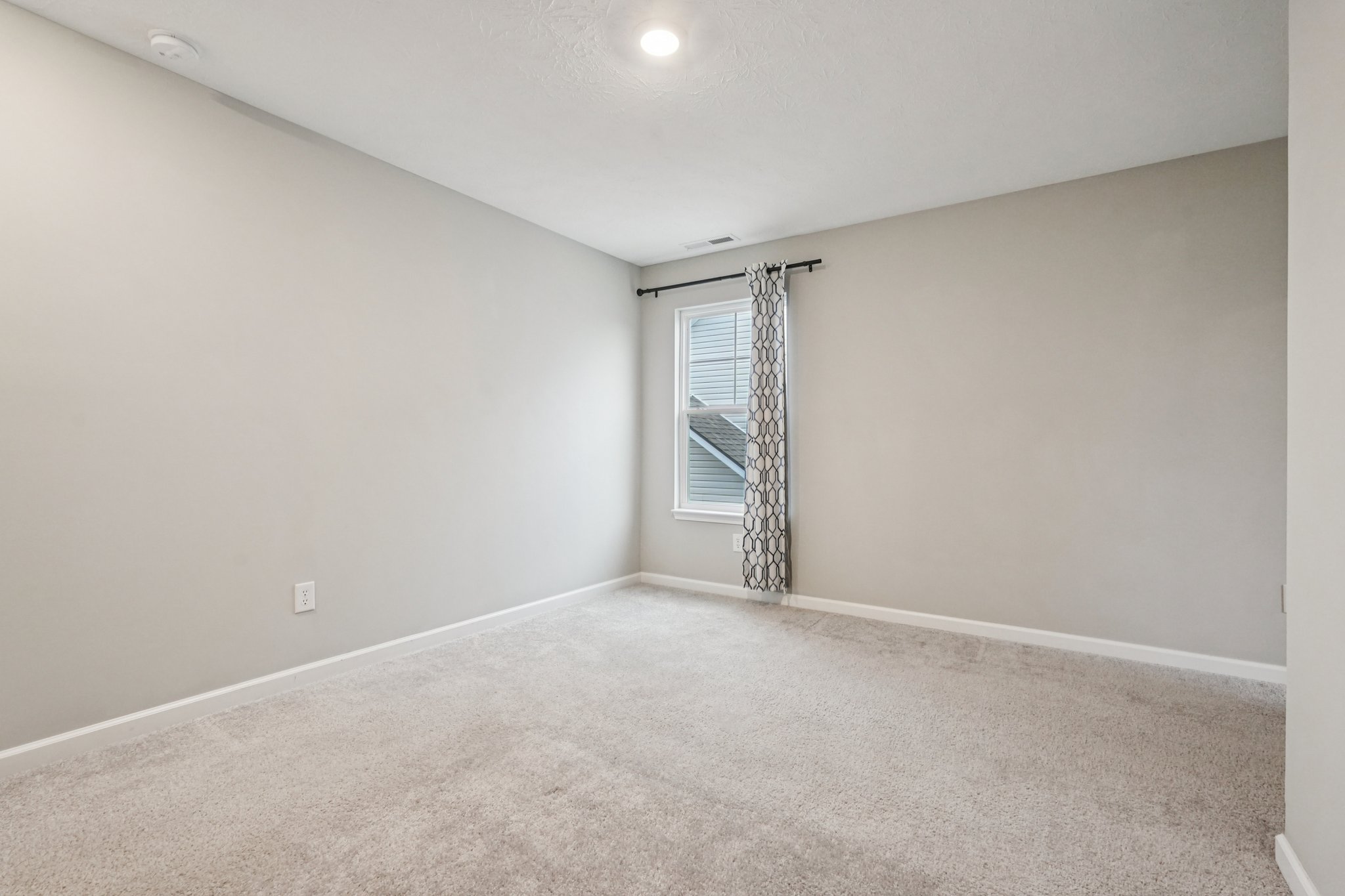 Cortland Ln-S1101-047.jpg