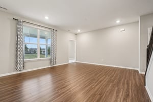 Cortland Ln-S1101-012.jpg