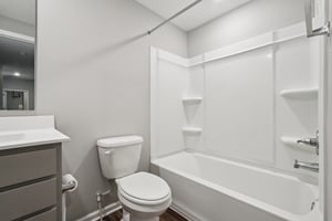 Cortland Ln-S1101-028.jpg