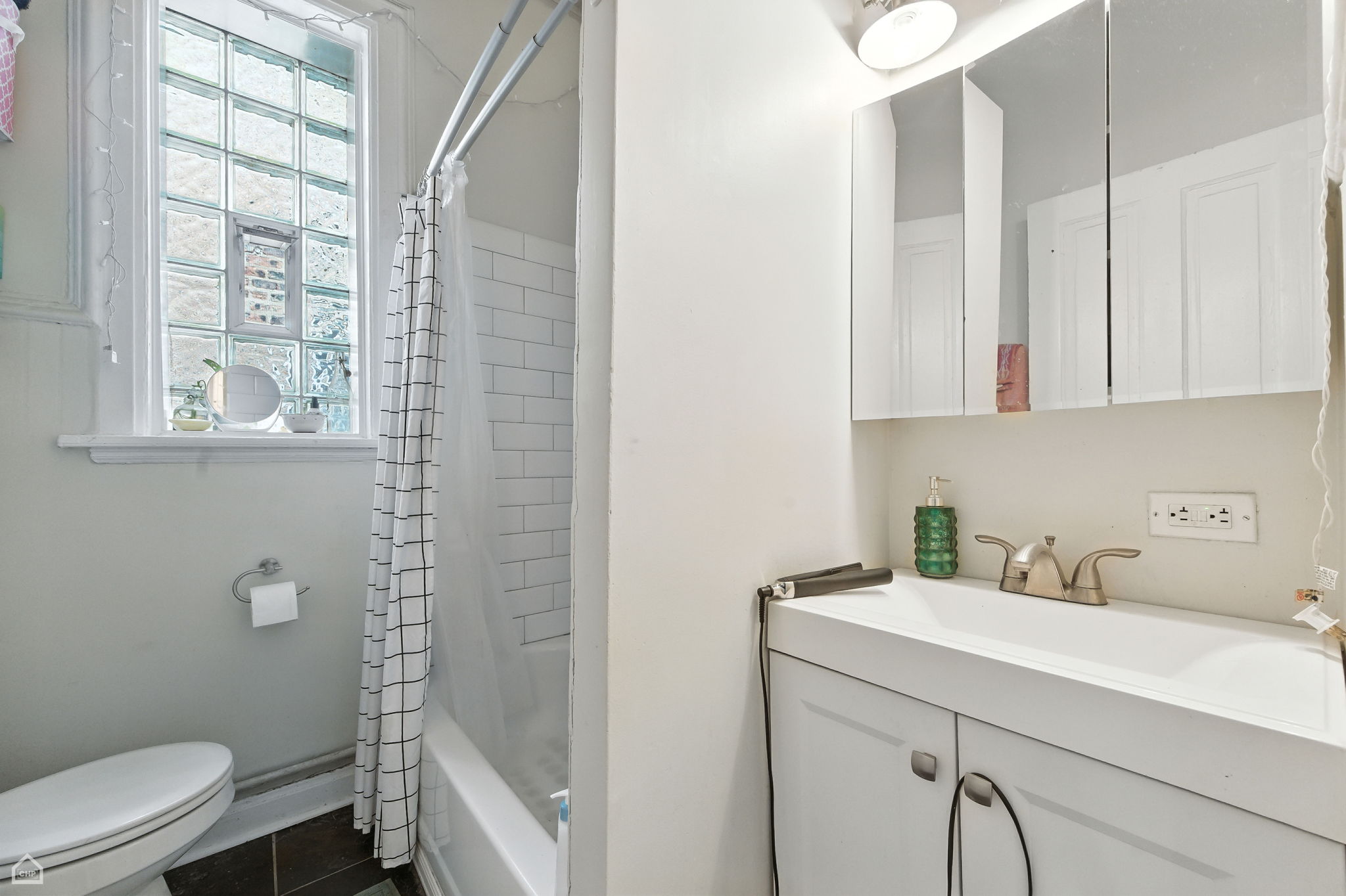 1108 N Wolcott Ave - 2_009