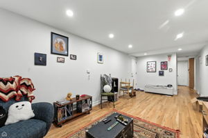 1108 N Wolcott Ave - G_005