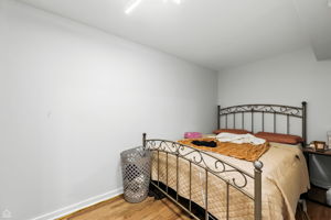 1108 N Wolcott Ave - G_007