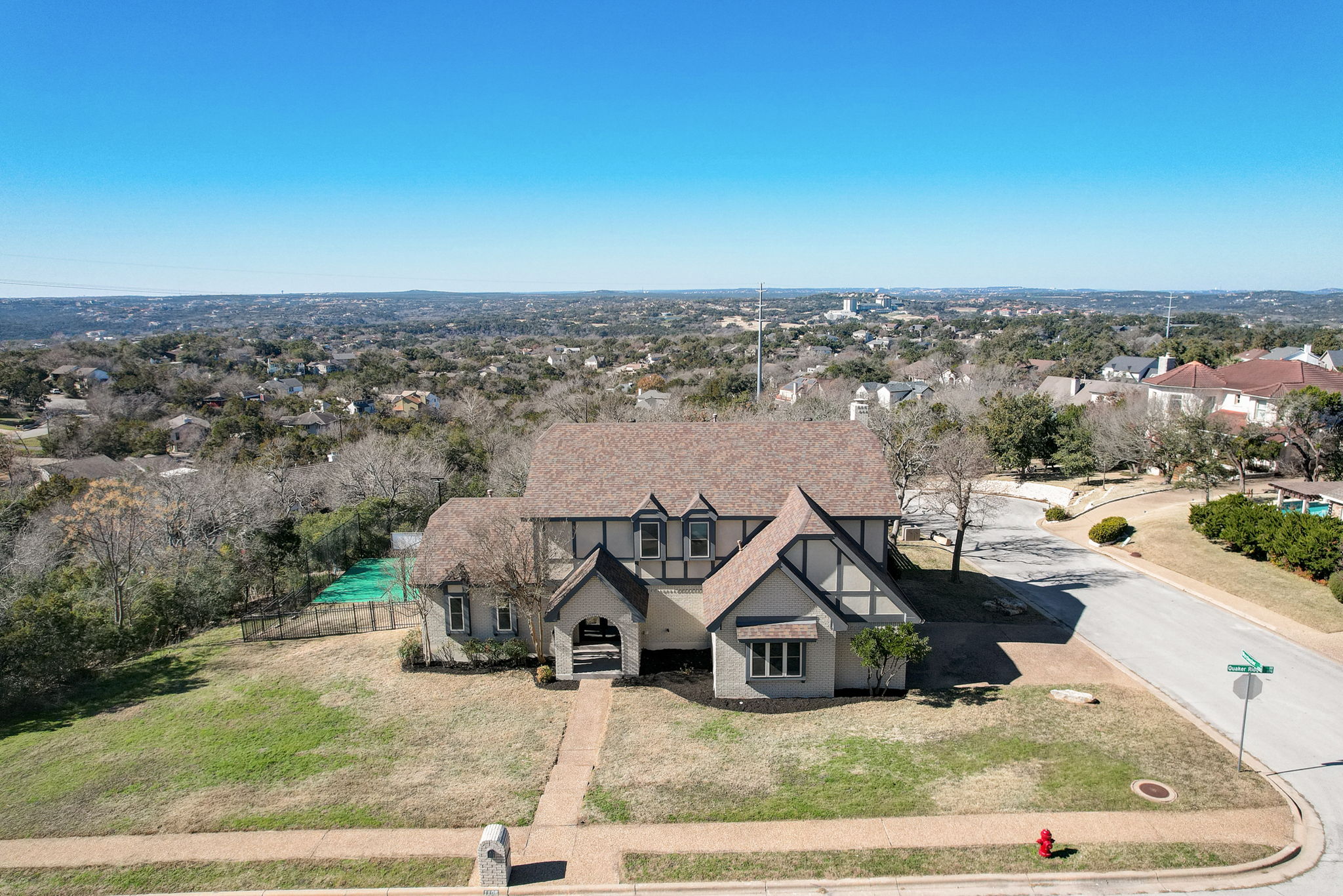 Quaker Ridge Dr-066