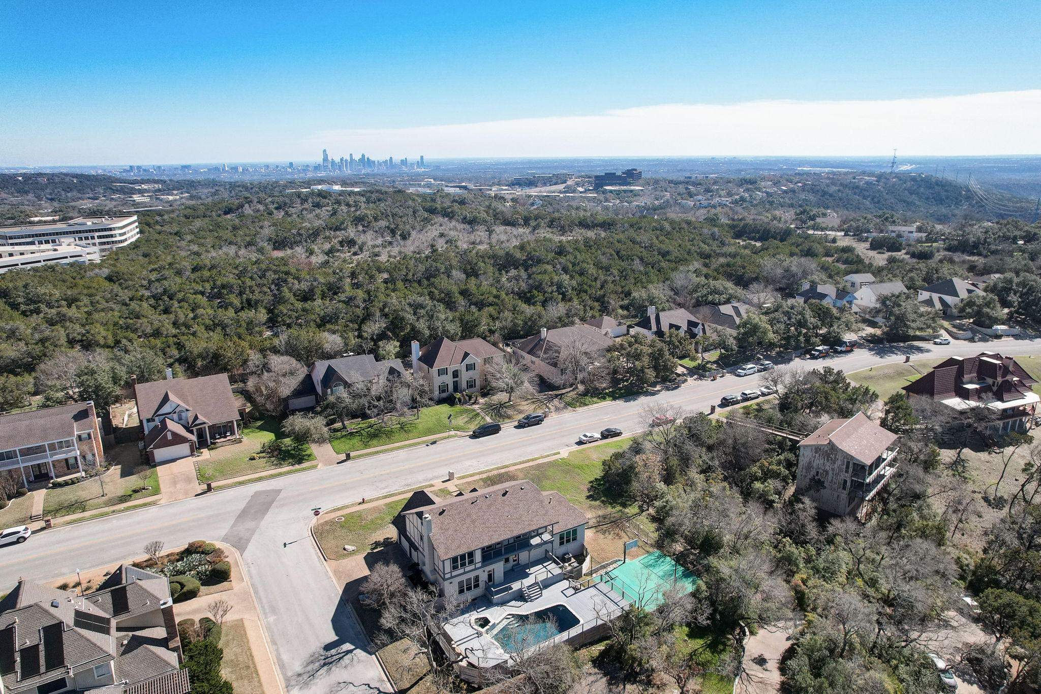 Quaker Ridge Dr-074