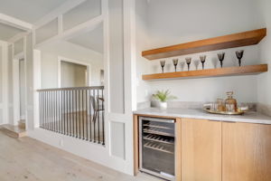 Quaker Ridge Dr-031