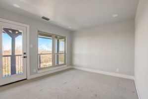 Quaker Ridge Dr-041