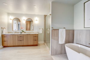 Quaker Ridge Dr-050