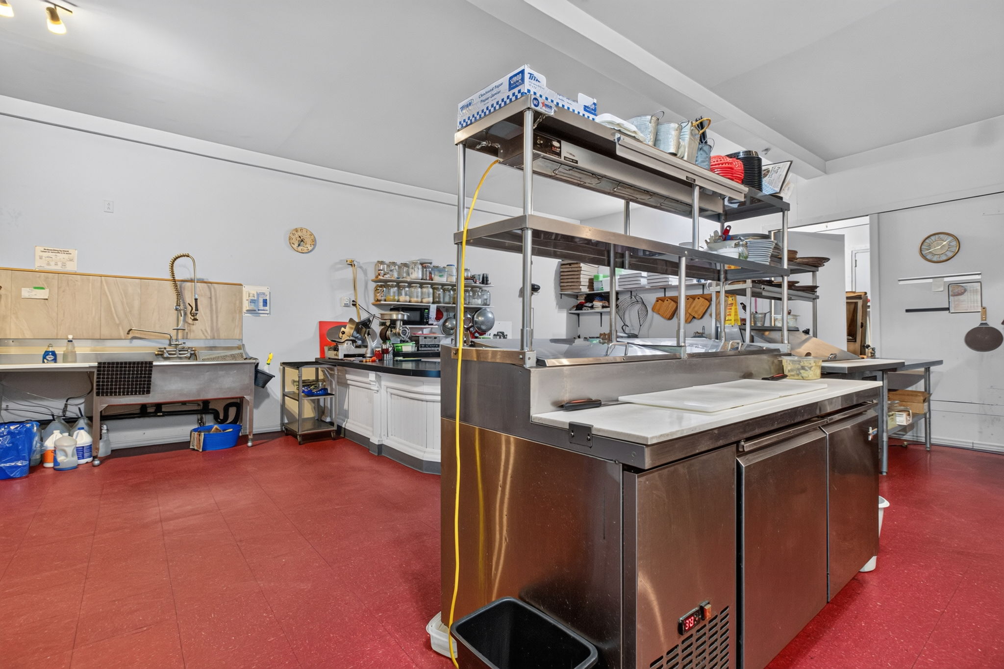  Photo 35