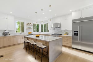 025_DSC_7548 virtually staged.jpeg