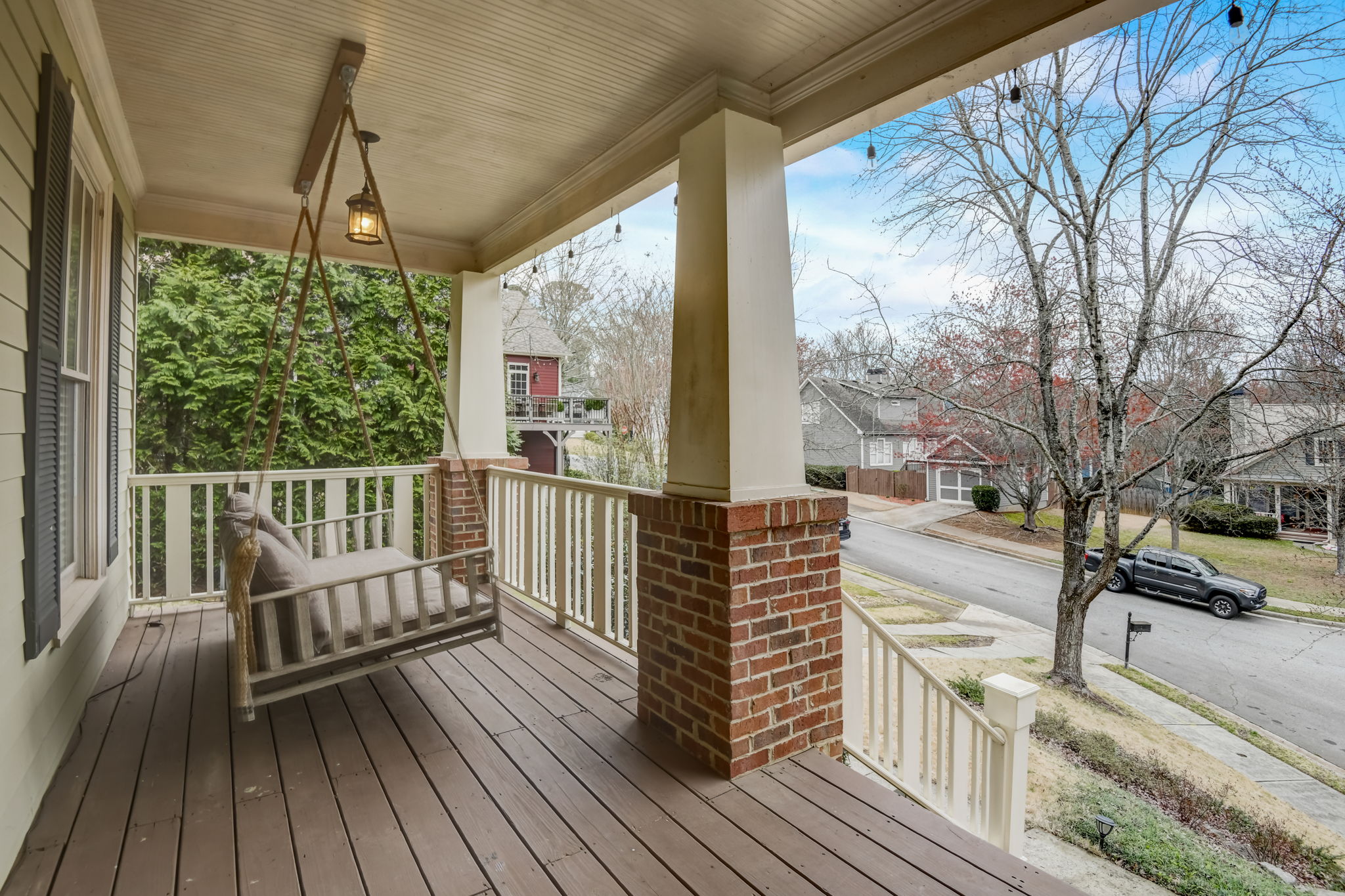 Mckenna Pl SE-007