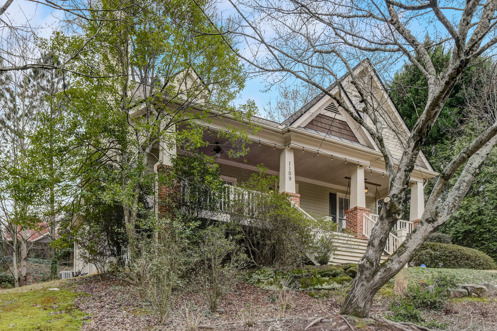 Mckenna Pl SE-003