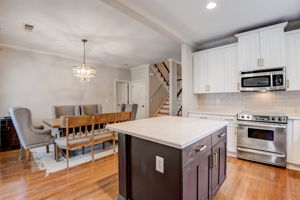 Mckenna Pl SE-013