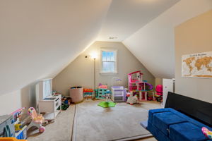 Mckenna Pl SE-030