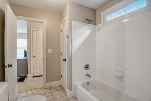 Mckenna Pl SE-032