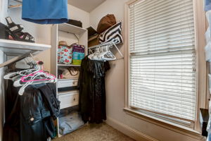 Mckenna Pl SE-016