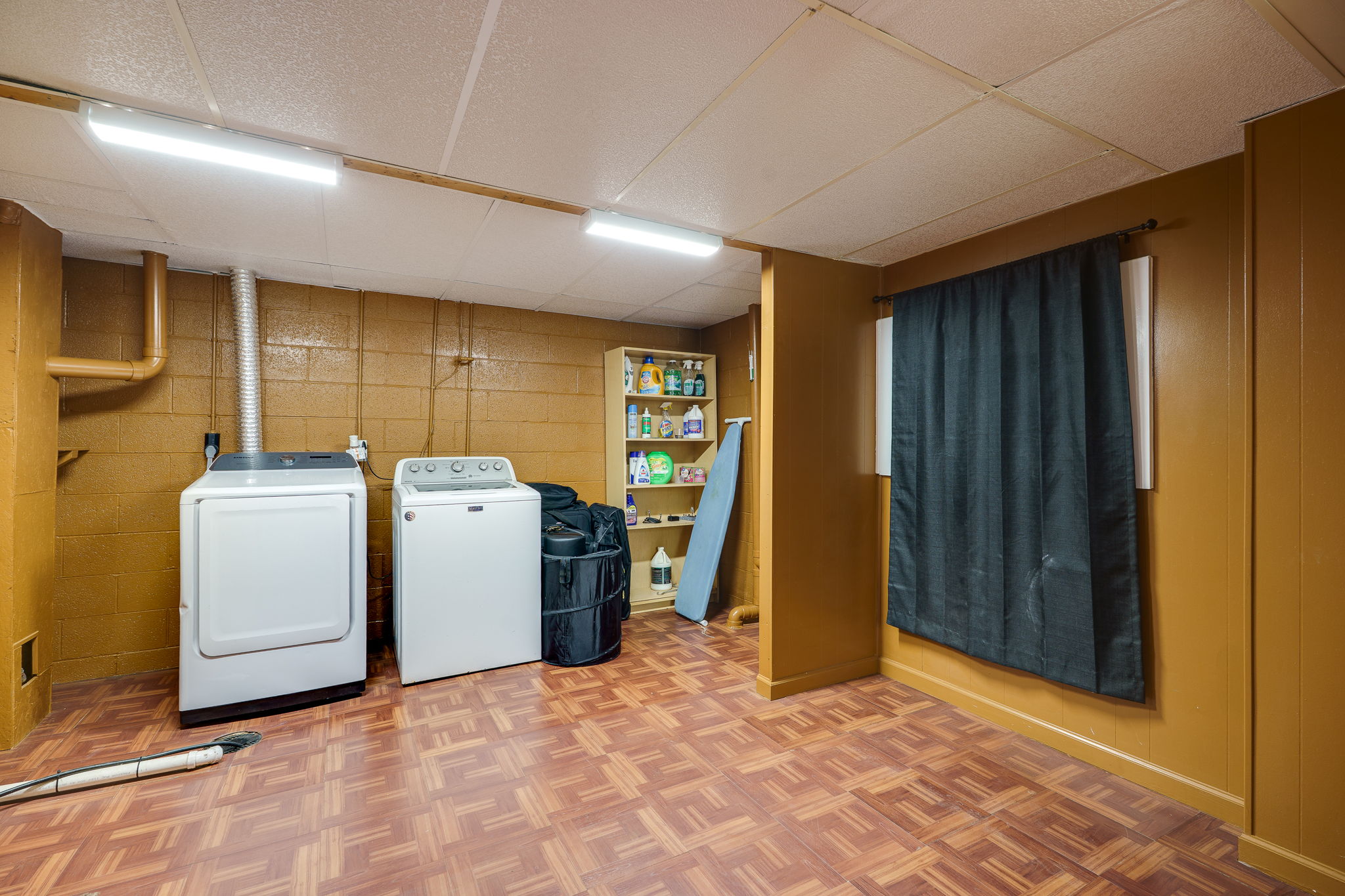  Photo 41