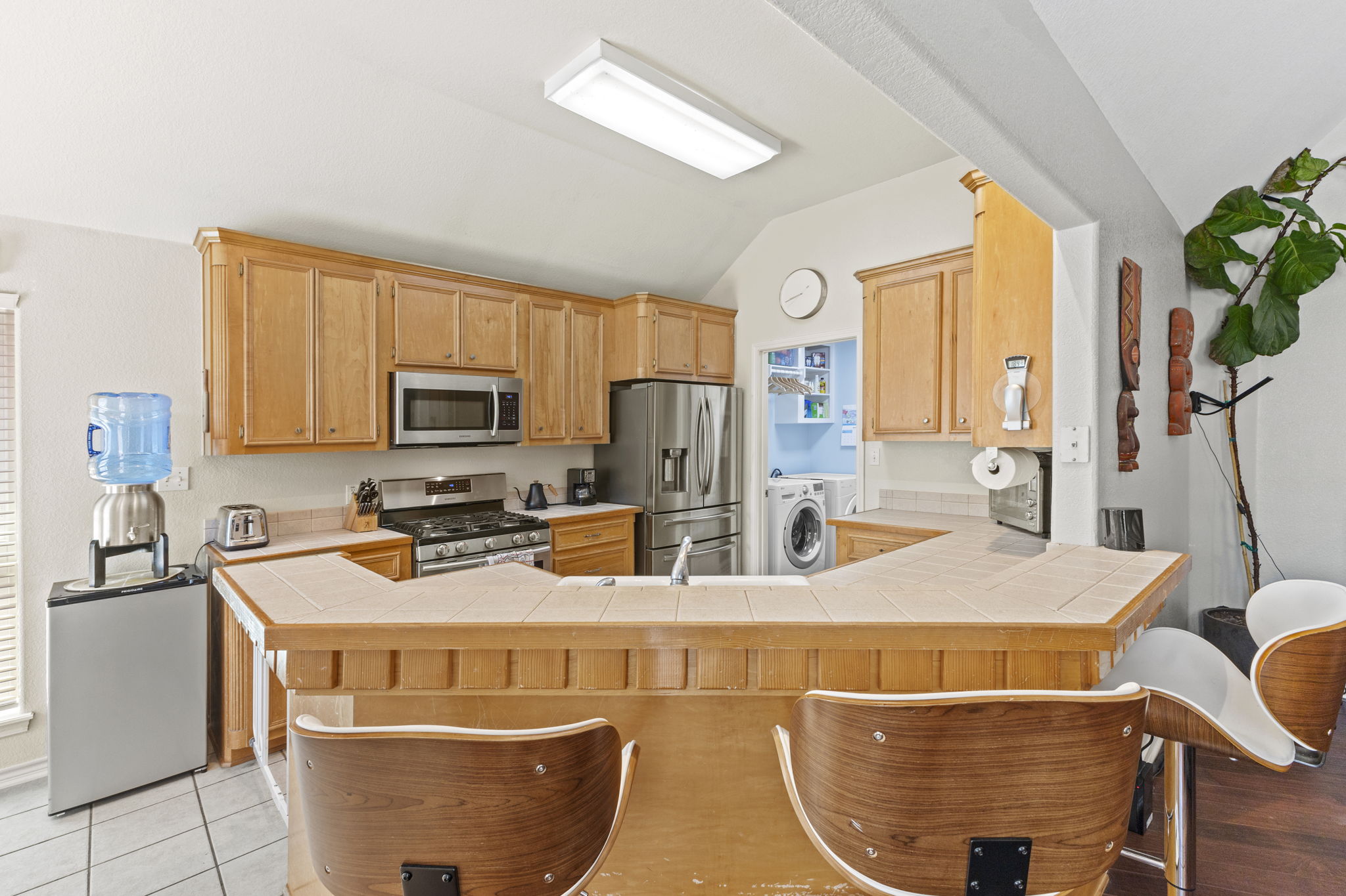 Kitchen/Breakfast Area