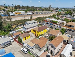 S Dacotah St-1605-020.jpg