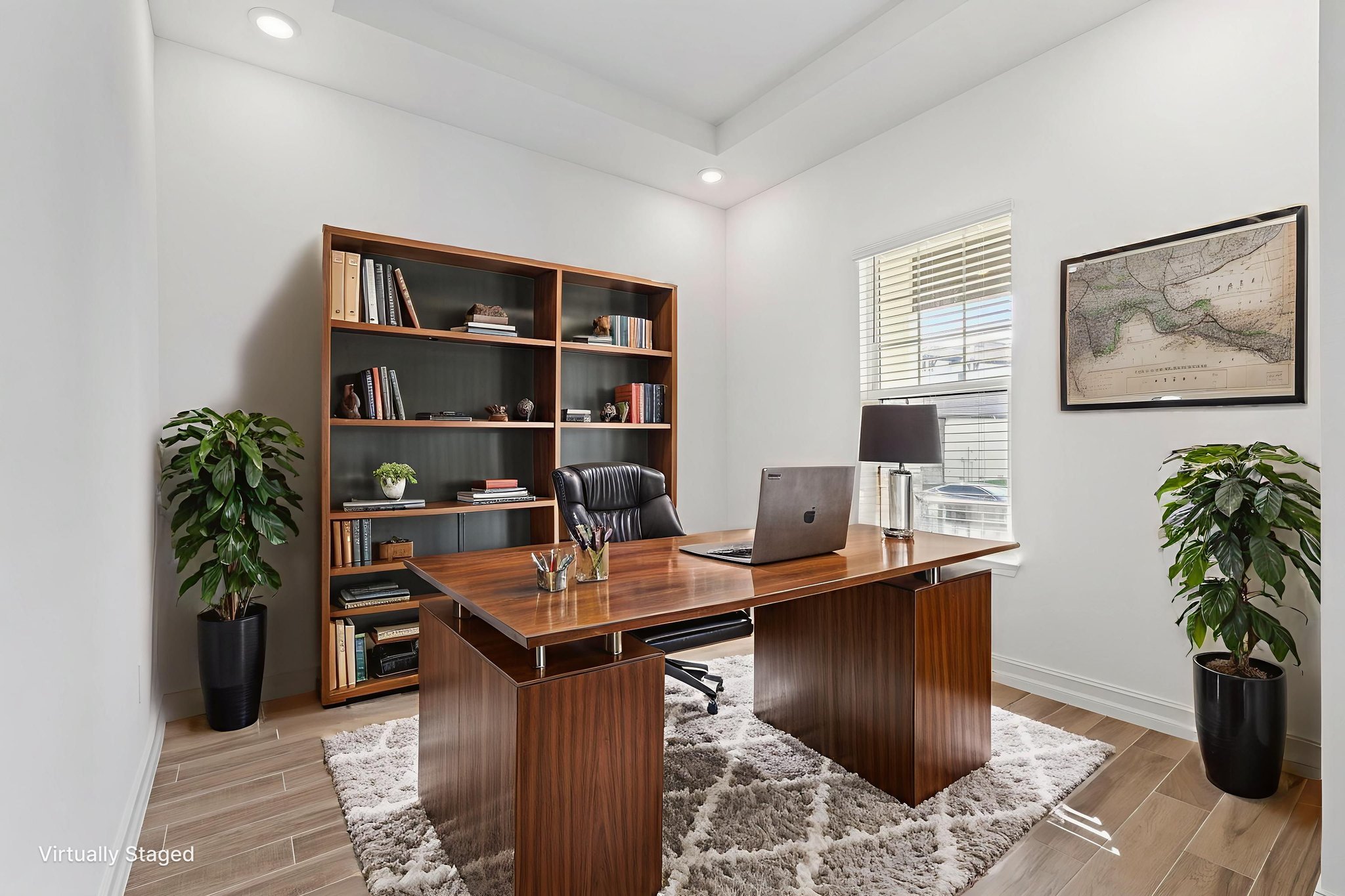 7RF07117 virtually staged.jpeg