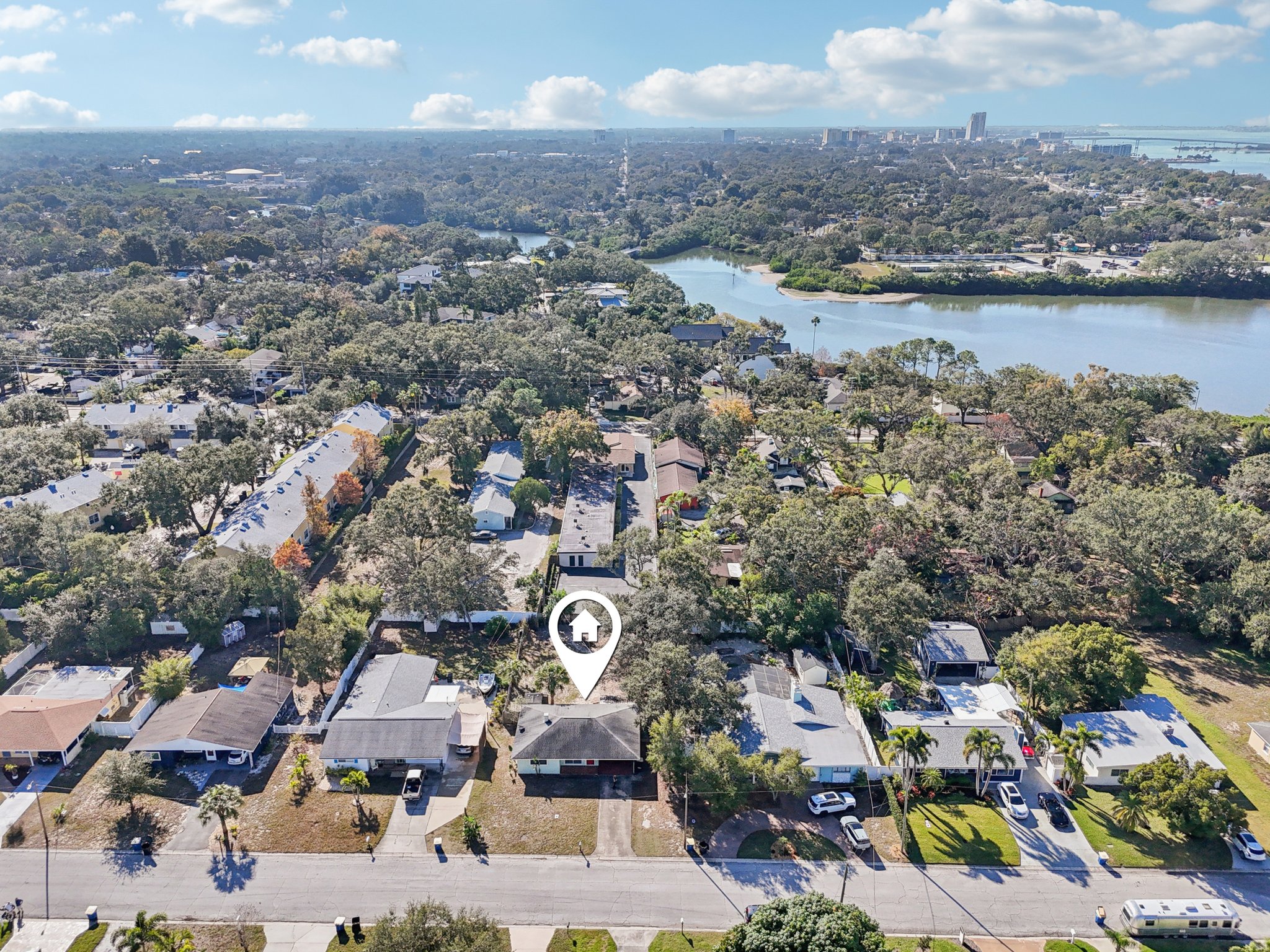 Sunnydale Dr-S0701-012.jpg