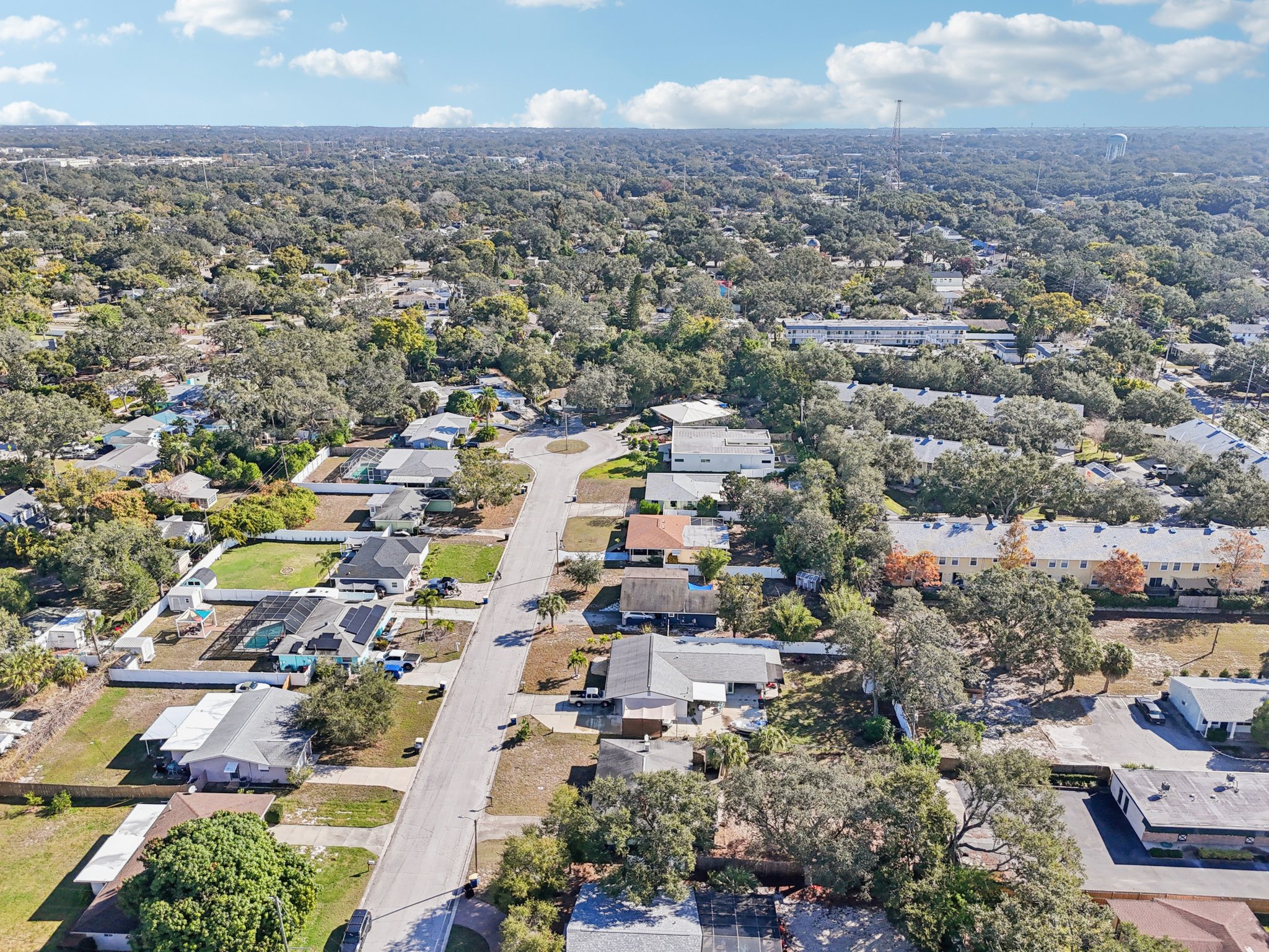 Sunnydale Dr-S0701-014.jpg