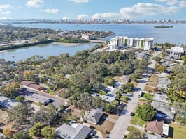 Sunnydale Dr-S0701-010.jpg