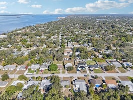 Sunnydale Dr-S0701-016.jpg