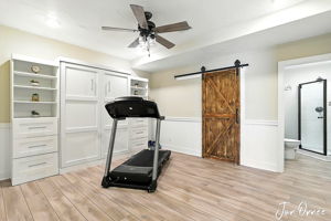  Photo 48