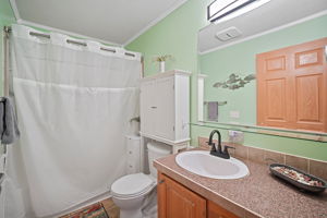 Photo 31
