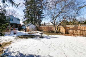  Photo 40