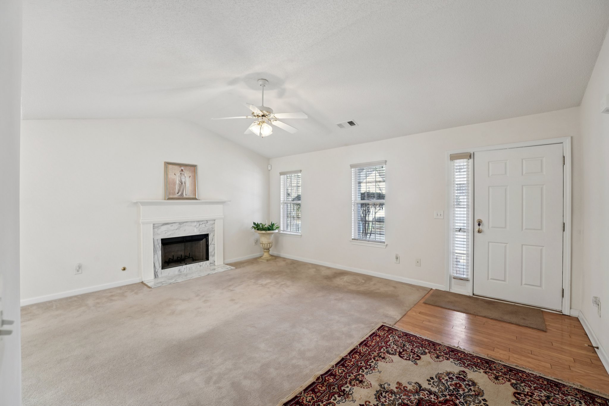 Bainbridge Ct-S1301-004.jpg