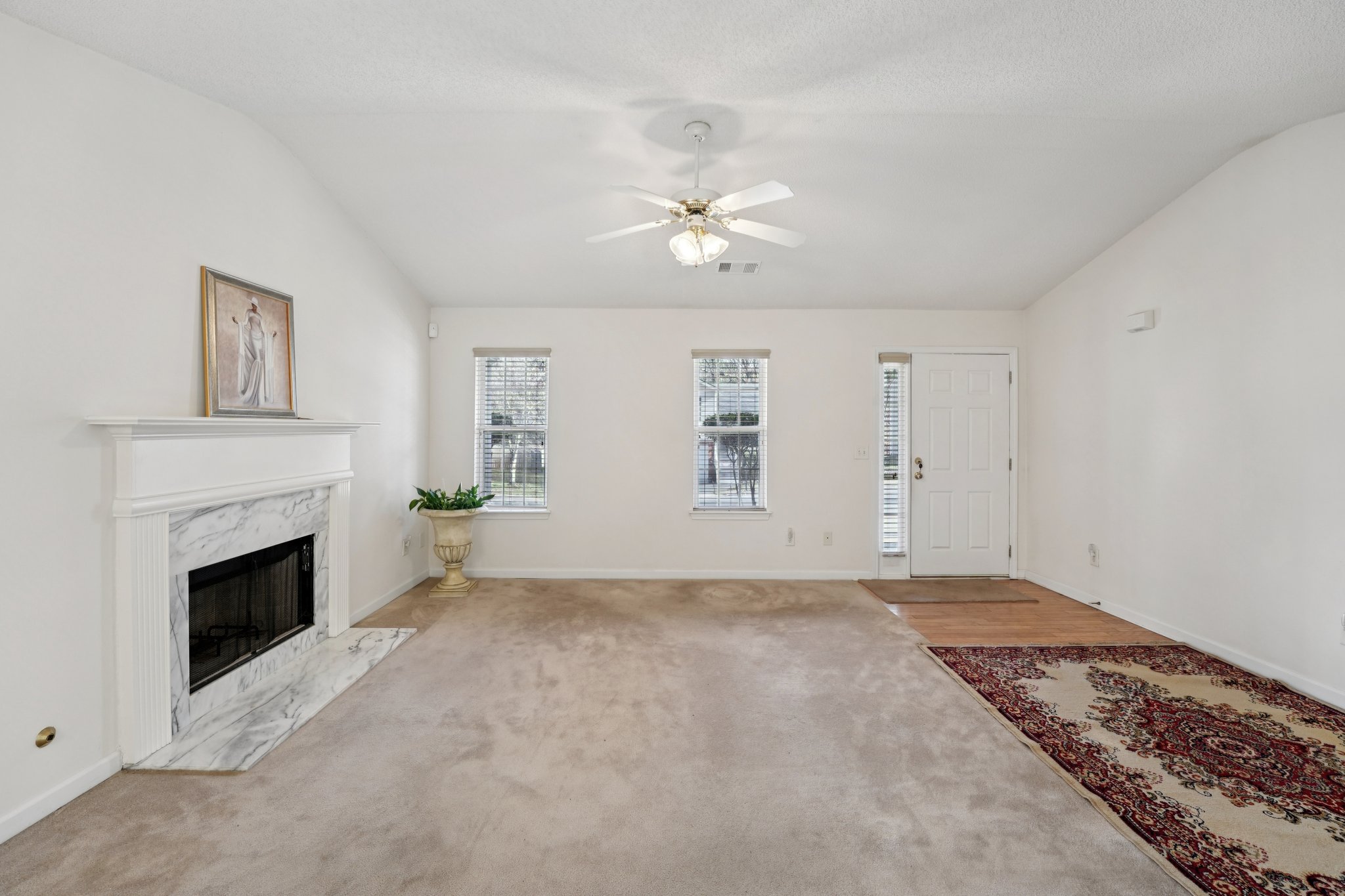 Bainbridge Ct-S1301-010.jpg