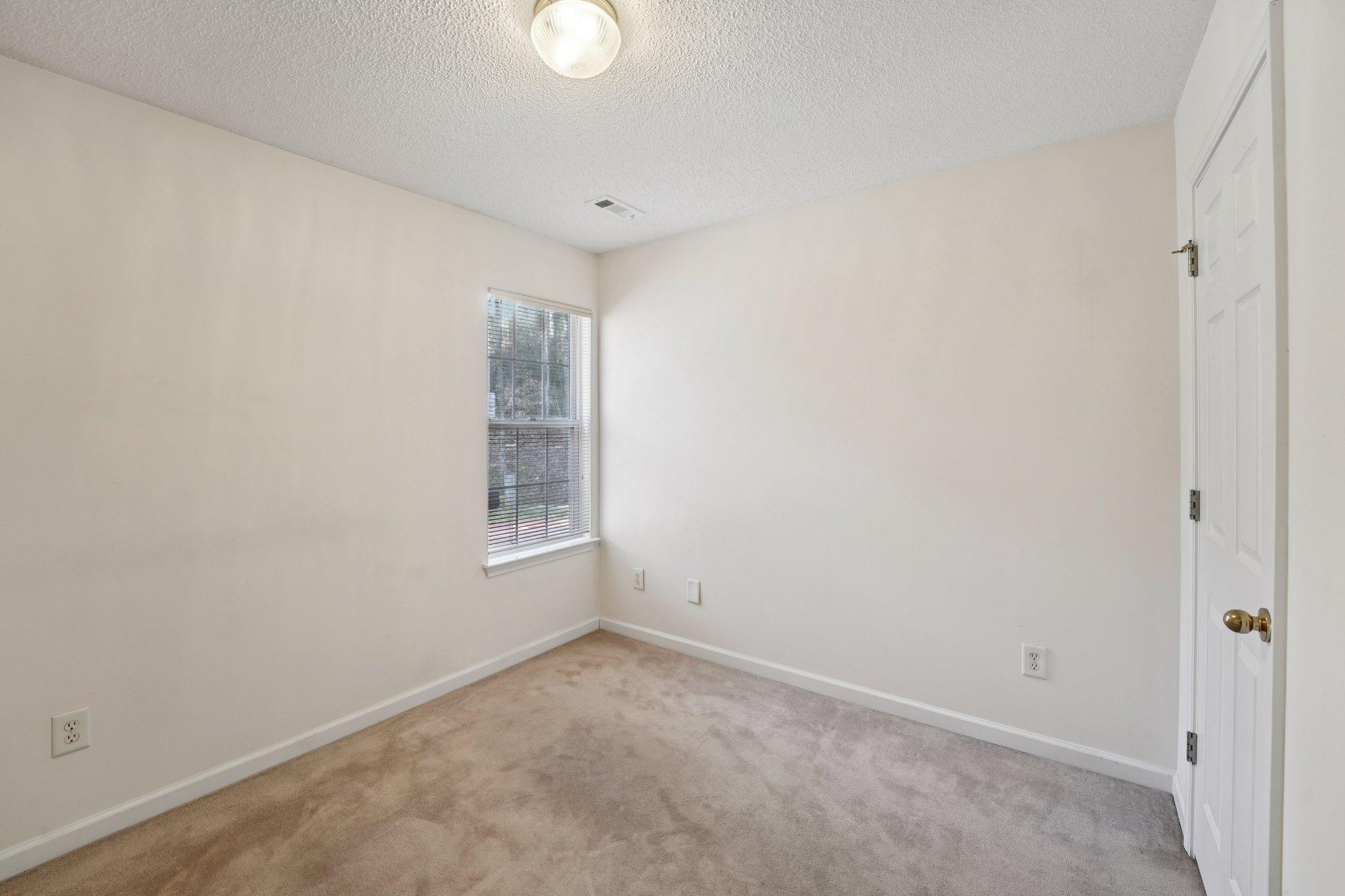 Bainbridge Ct-S1301-020.jpg