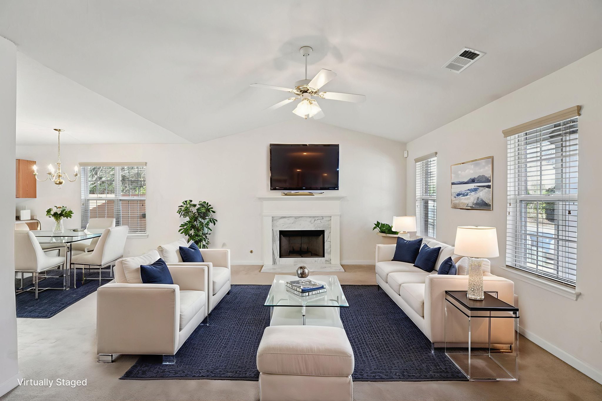 Bainbridge Ct-S1301-007 virtually staged.jpeg