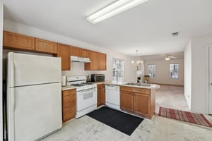 Bainbridge Ct-S1301-018.jpg