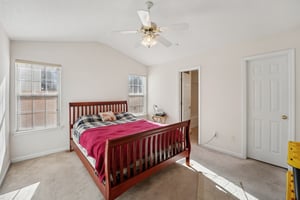 Bainbridge Ct-S1301-027.jpg