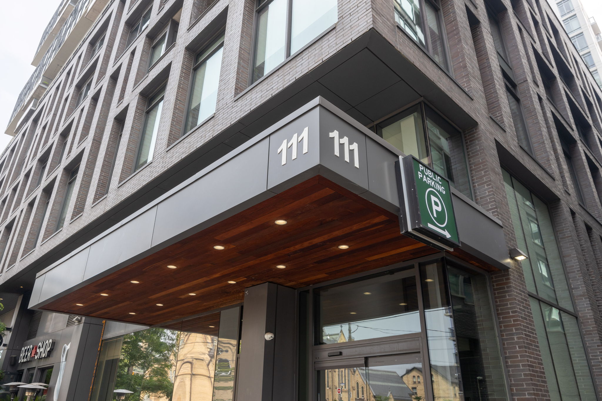 Toronto property showcase — delivered property photograph 3