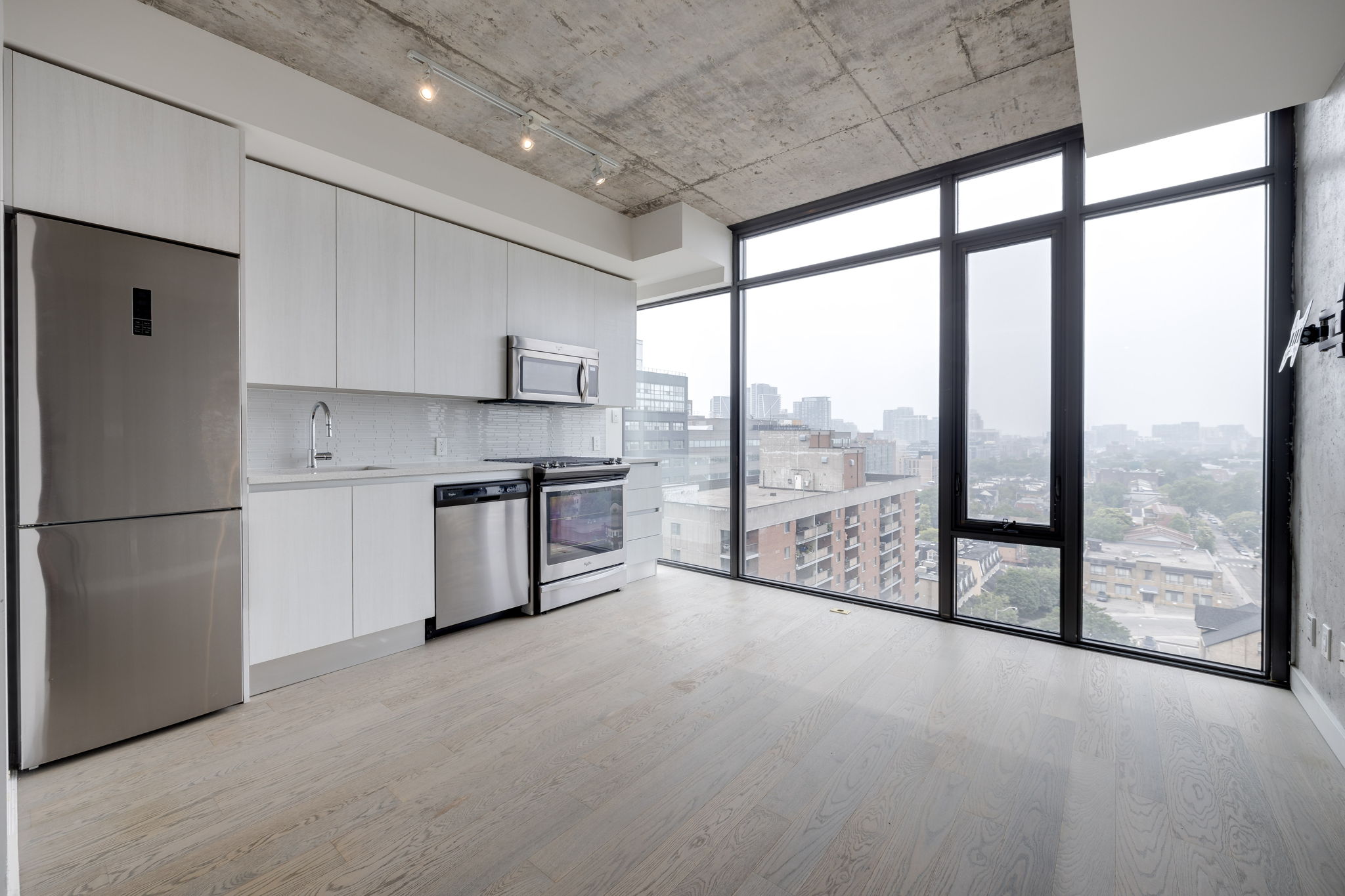 Toronto property showcase — delivered property photograph 5