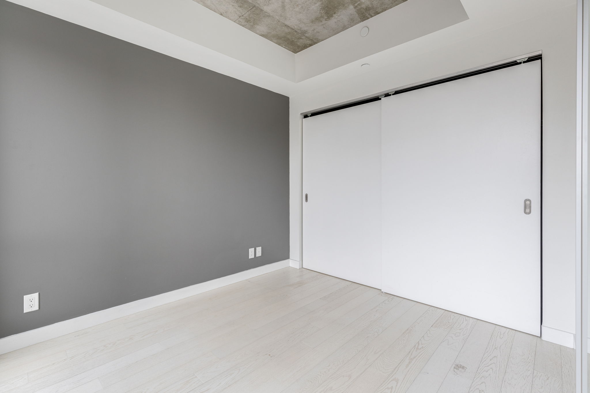 Toronto property showcase — delivered property photograph 14