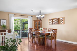 Dining Room - Entry to Deck